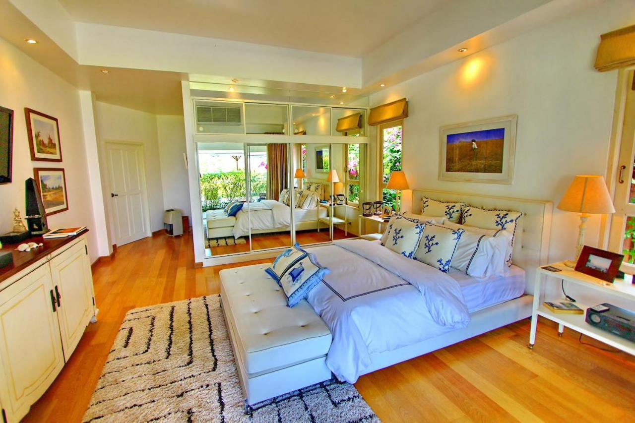 Koh Chang Beach Front 5 Bedroom Villa Exterior photo